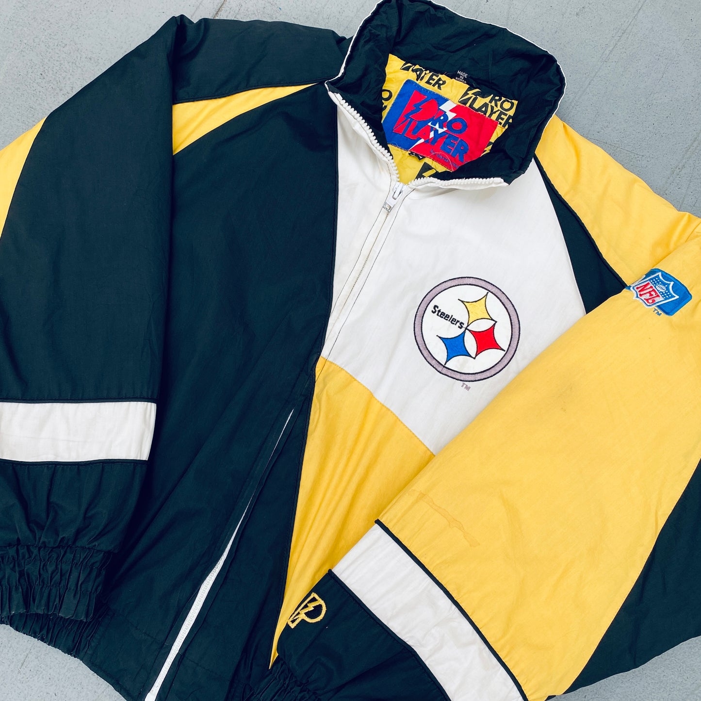 Pittsburgh Steelers: 1990's Pro Player Fullzip Jacket (XL)