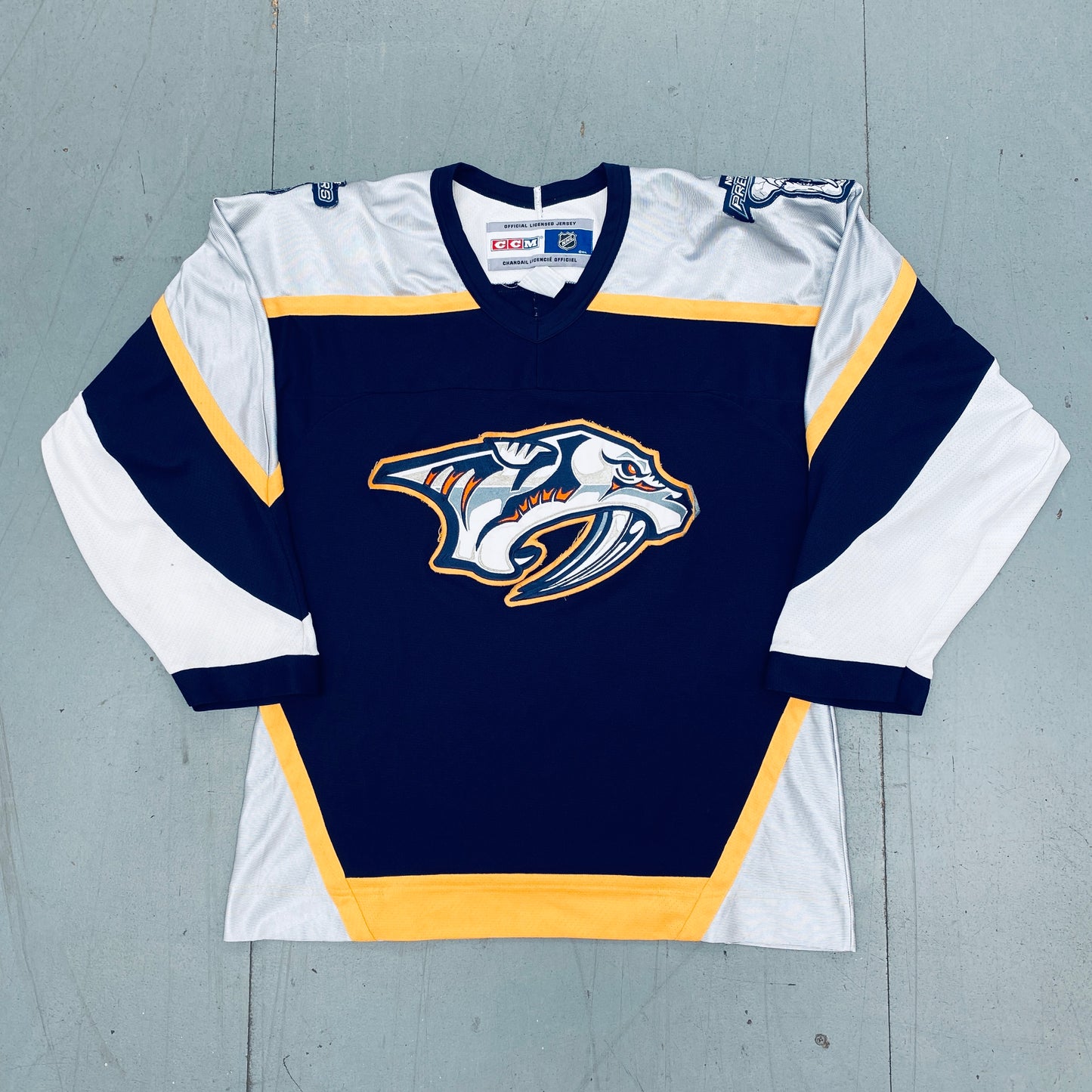 Nashville Predators: 2001 CCM Jersey (M)