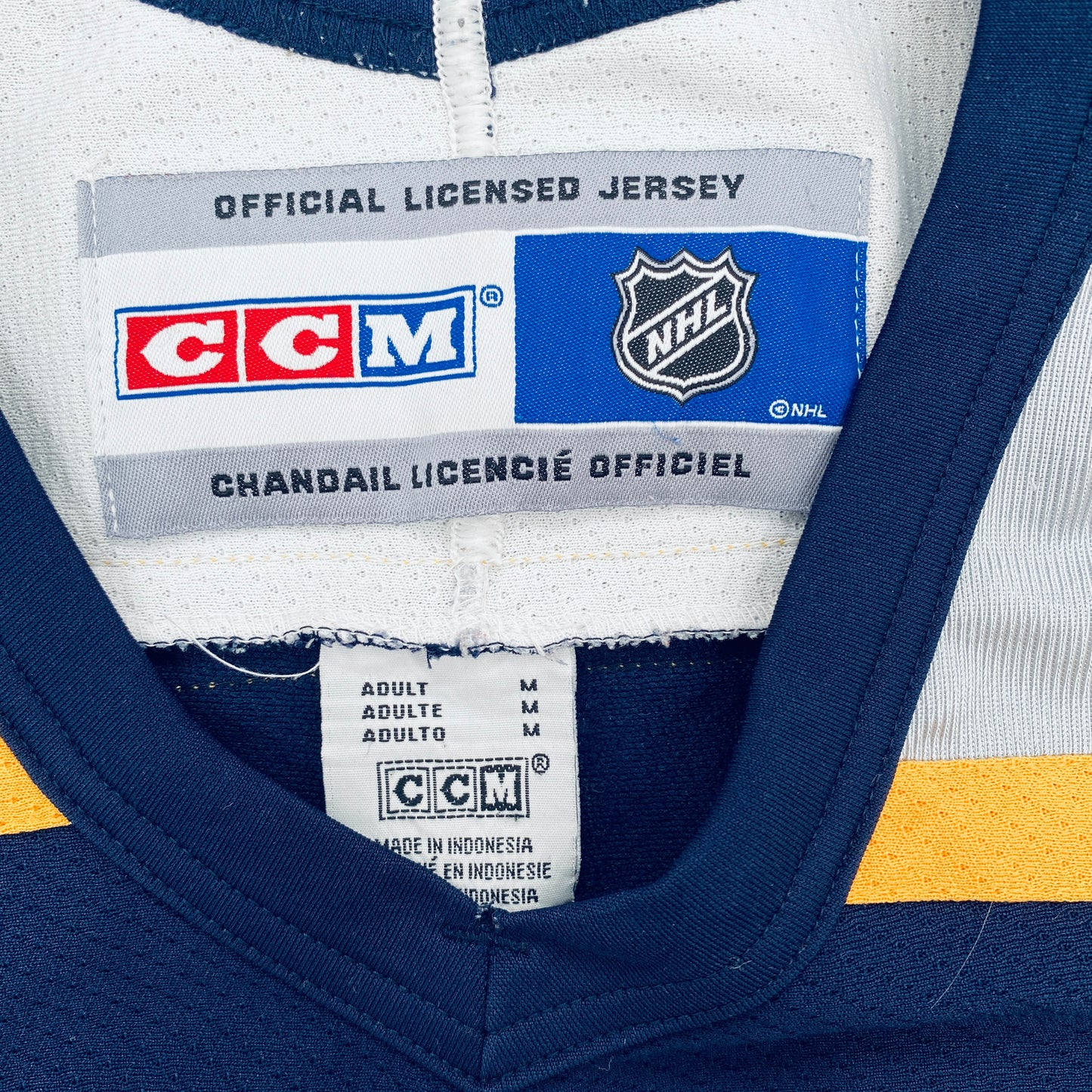 Nashville Predators: 2001 CCM Jersey (M)