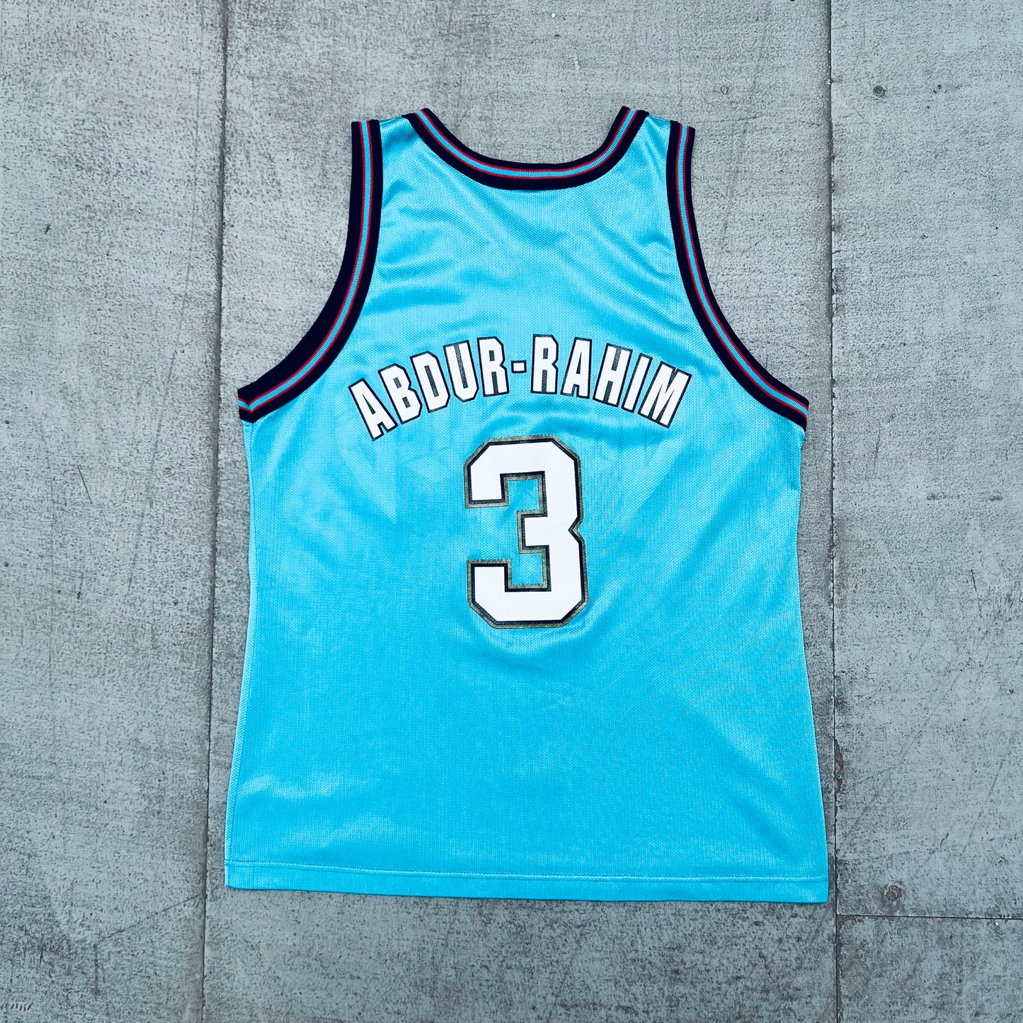 Vancouver Grizzlies: Shareef Abdur-Rahim 1996/97 Rookie Champion Jersey (M)