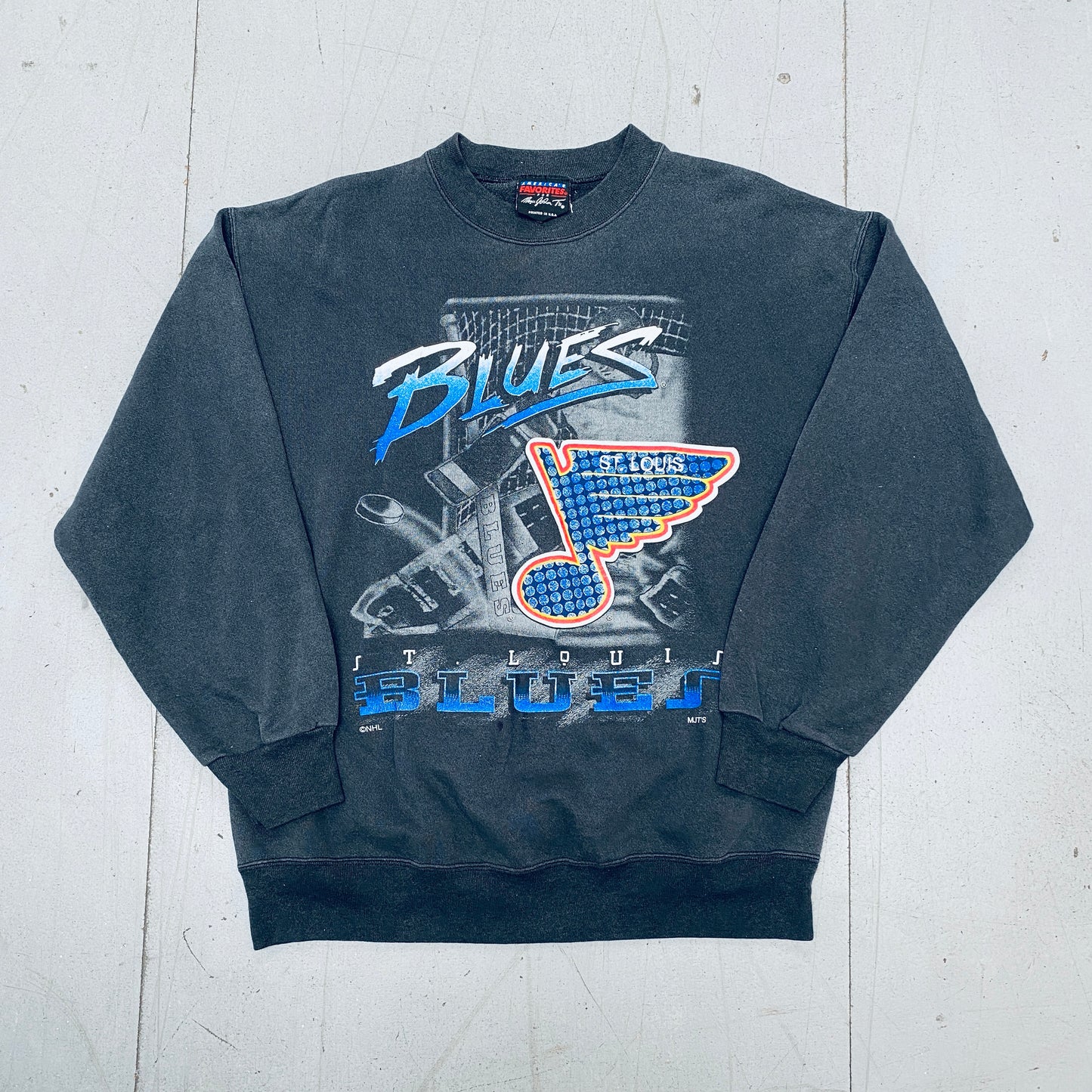 St. Louis Blues: 1990's Magic Johnson T's Graphic Spellout Sweat (M)