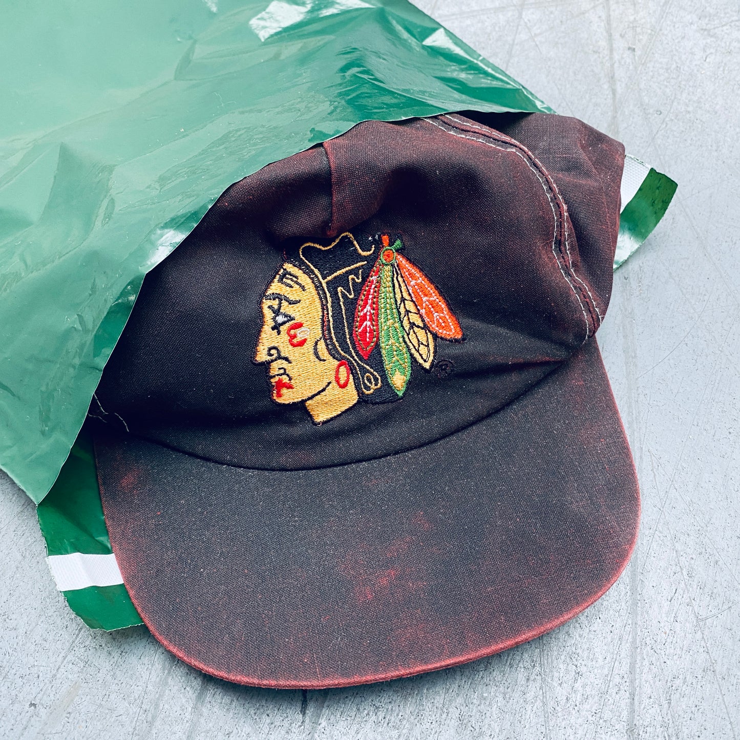 Chicago Blackhawks: 1990's DEADSTOCK Campri Snapback - BNWT!