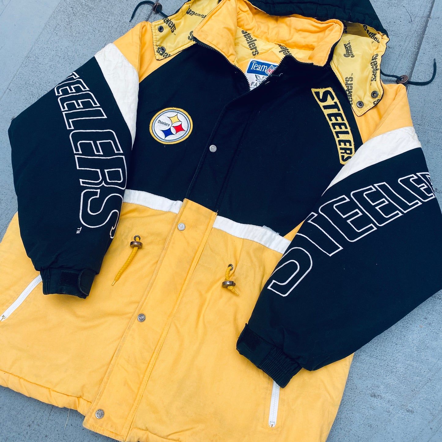 Pittsburgh Steelers: 1990's Triple F.A.T. Goose Fullzip Trench Coat (L/XL)