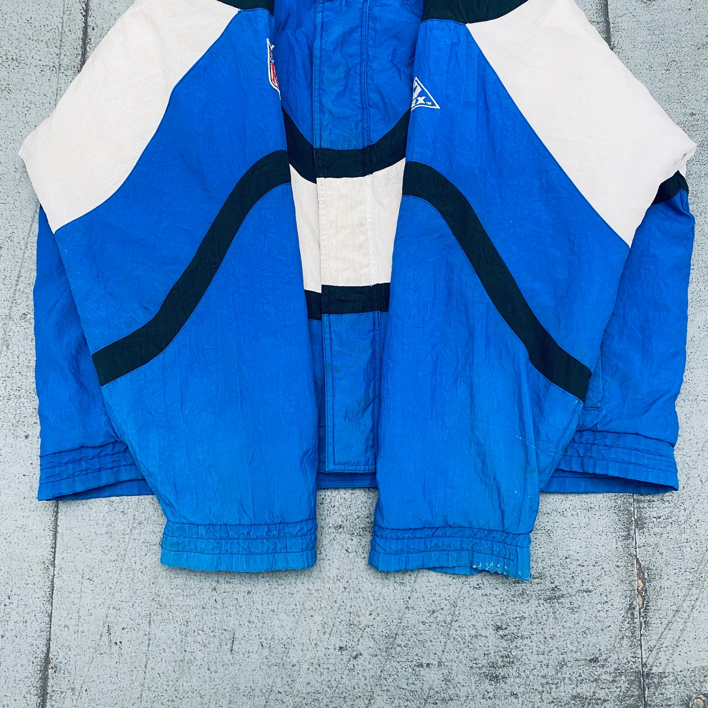 Dallas Cowboys: 1990's Apex One "Ice Cream Man" Wave Fullzip Proline Jacket (L)