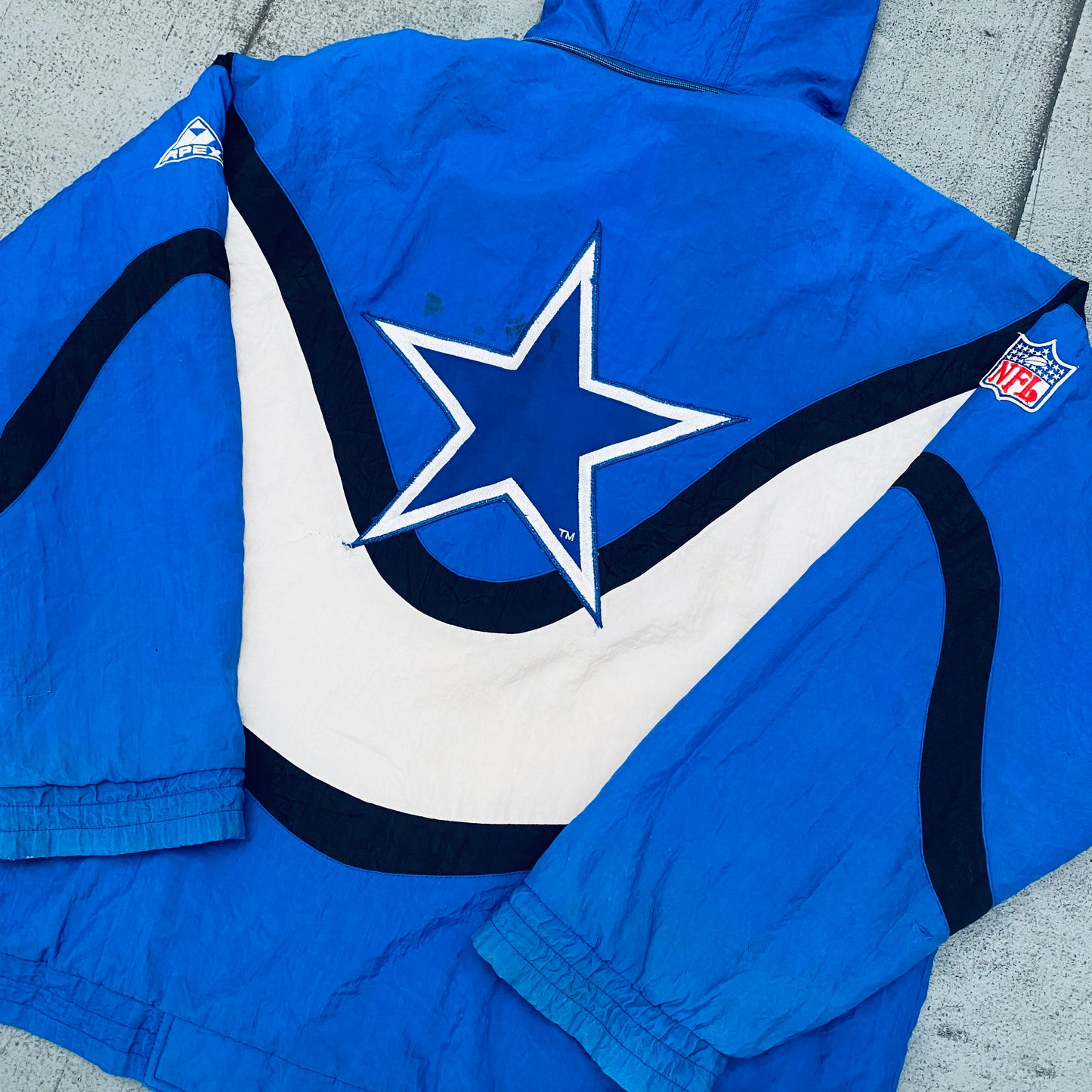 Dallas Cowboys: 1990's Apex One "Ice Cream Man" Wave Fullzip Proline Jacket (L)