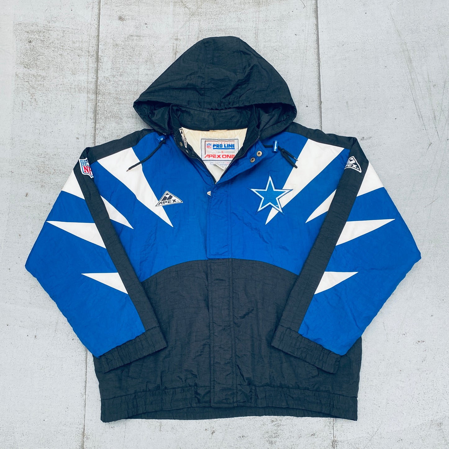 Dallas Cowboys: 1990's Apex One Sharktooth Fullzip Proline Jacket (L)