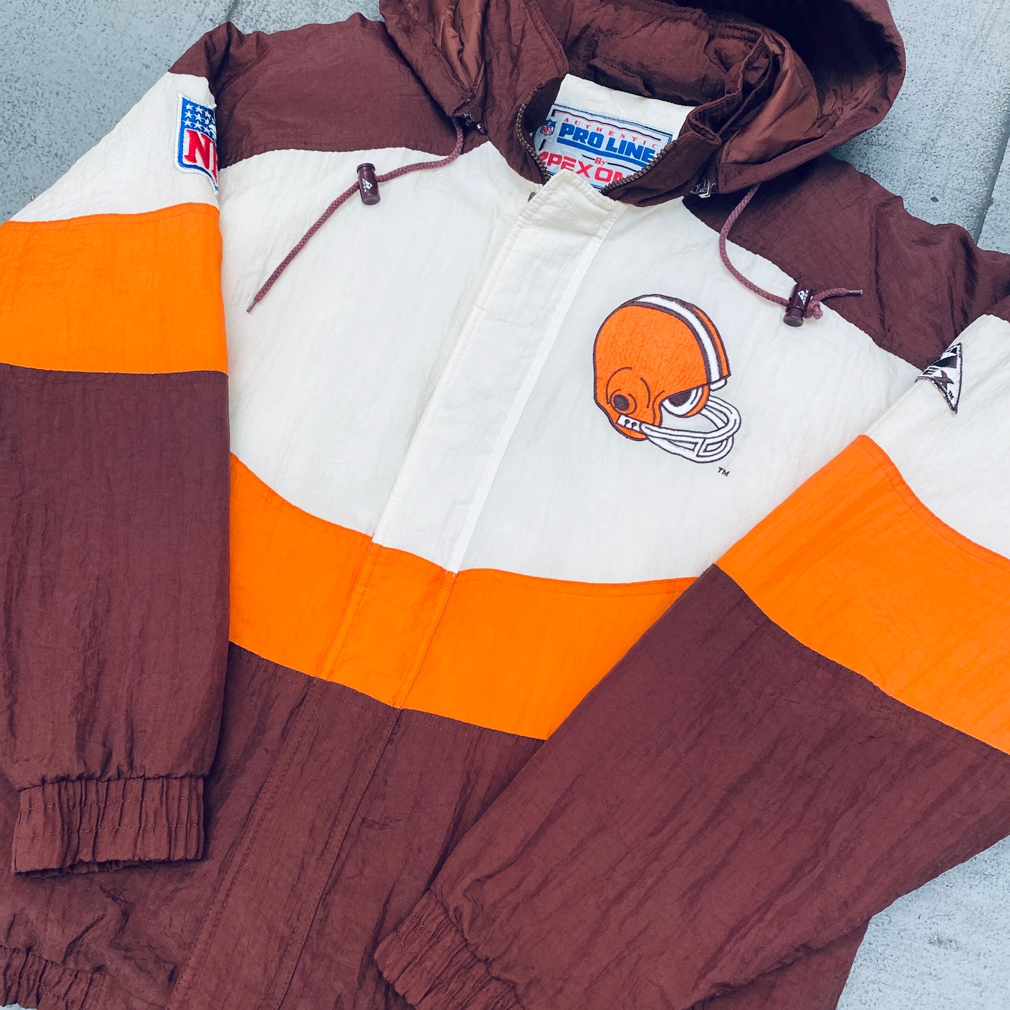 Cleveland Browns: 1990's Apex One Reverse Spellout Wave Fullzip Proline Jacket (L)