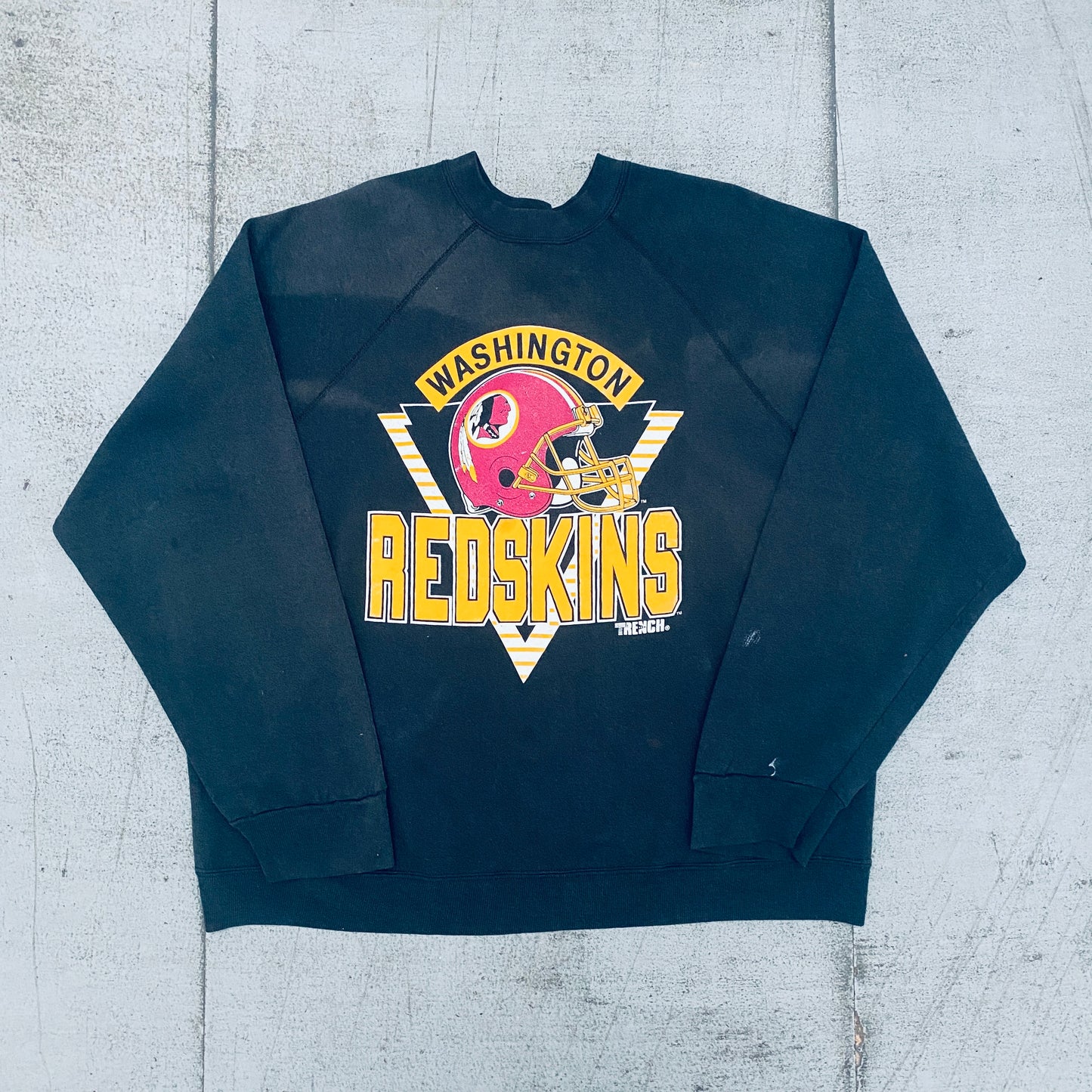 Washington Redskins: 1990's Graphic Spellout Sweat (XL)