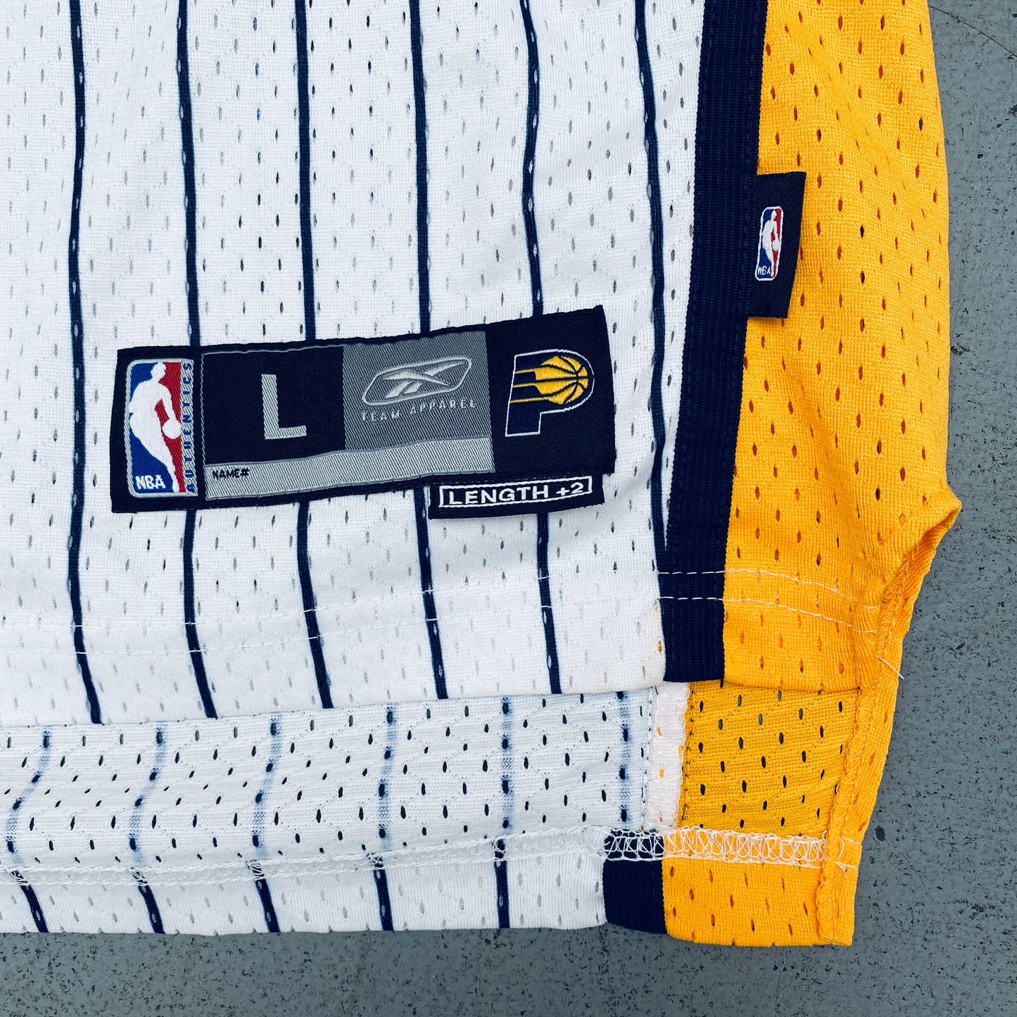 Indiana Pacers: Jermaine O'Neal 2002/03 White Pinstripe Reebok Stitched Jersey (XS)