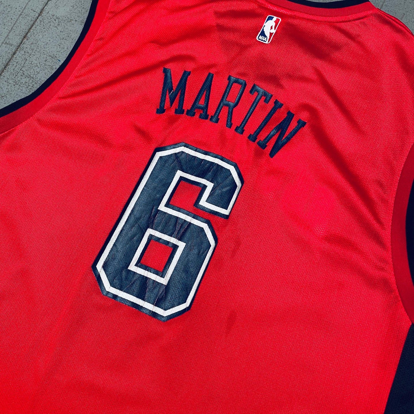 New Jersey Nets: Kenyon Martin 2002/03 Red Reebok Jersey (XL)