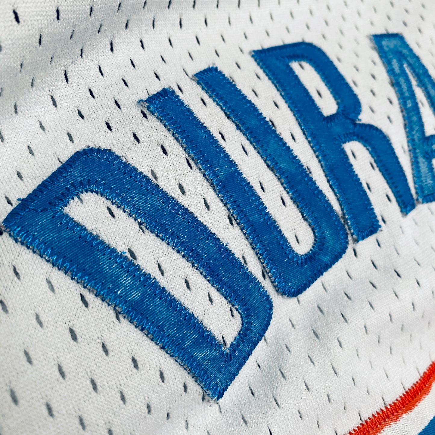 Oklahoma City Thunder: Kevin Durant 2010/11 White Adidas Stitched Jersey (L)