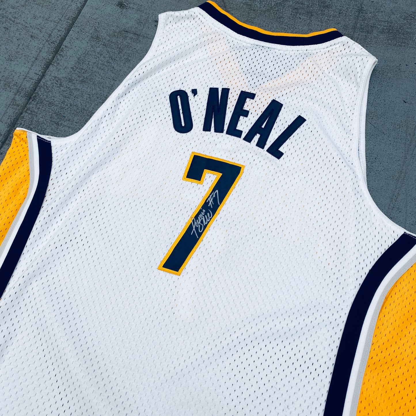 Indiana Pacers: Jermaine O'Neal 2005/06 White Reebok Stitched Jersey - SIGNED! (L)