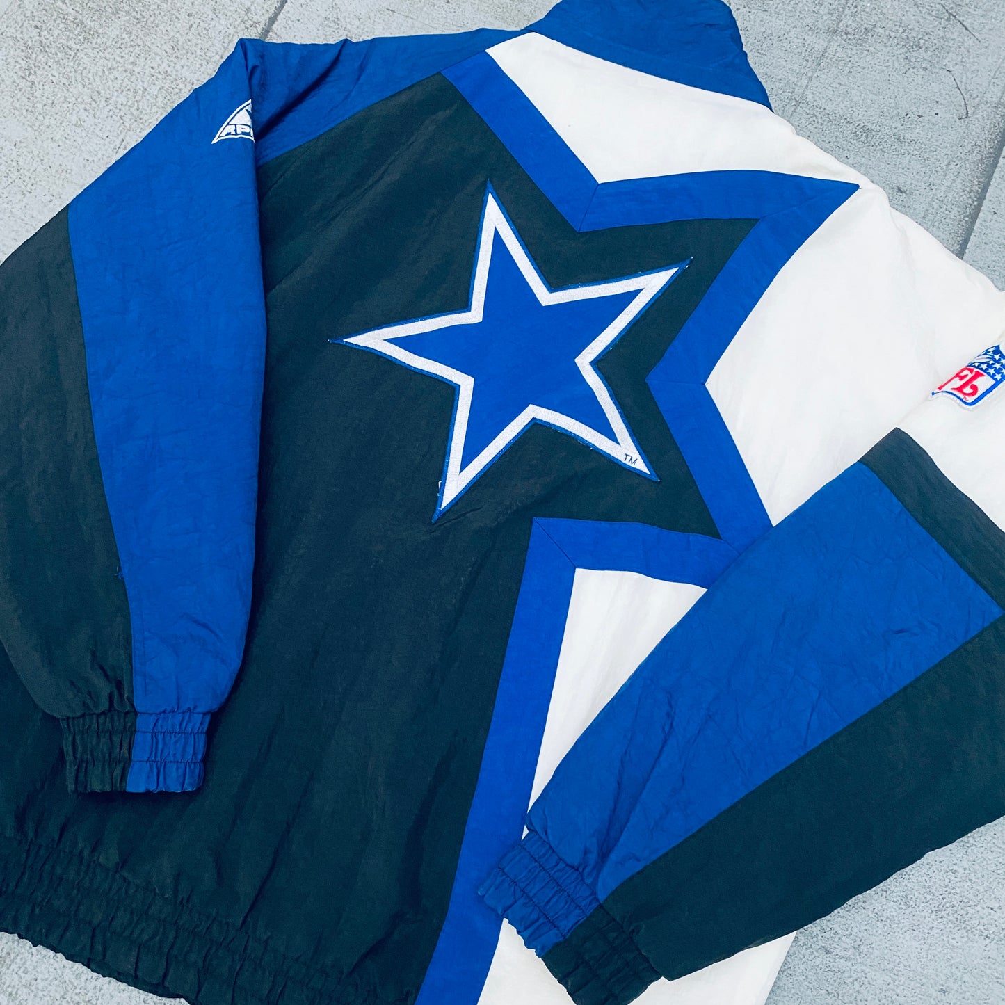 Dallas Cowboys: 1990's Apex One Fullzip Proline Jacket (L)