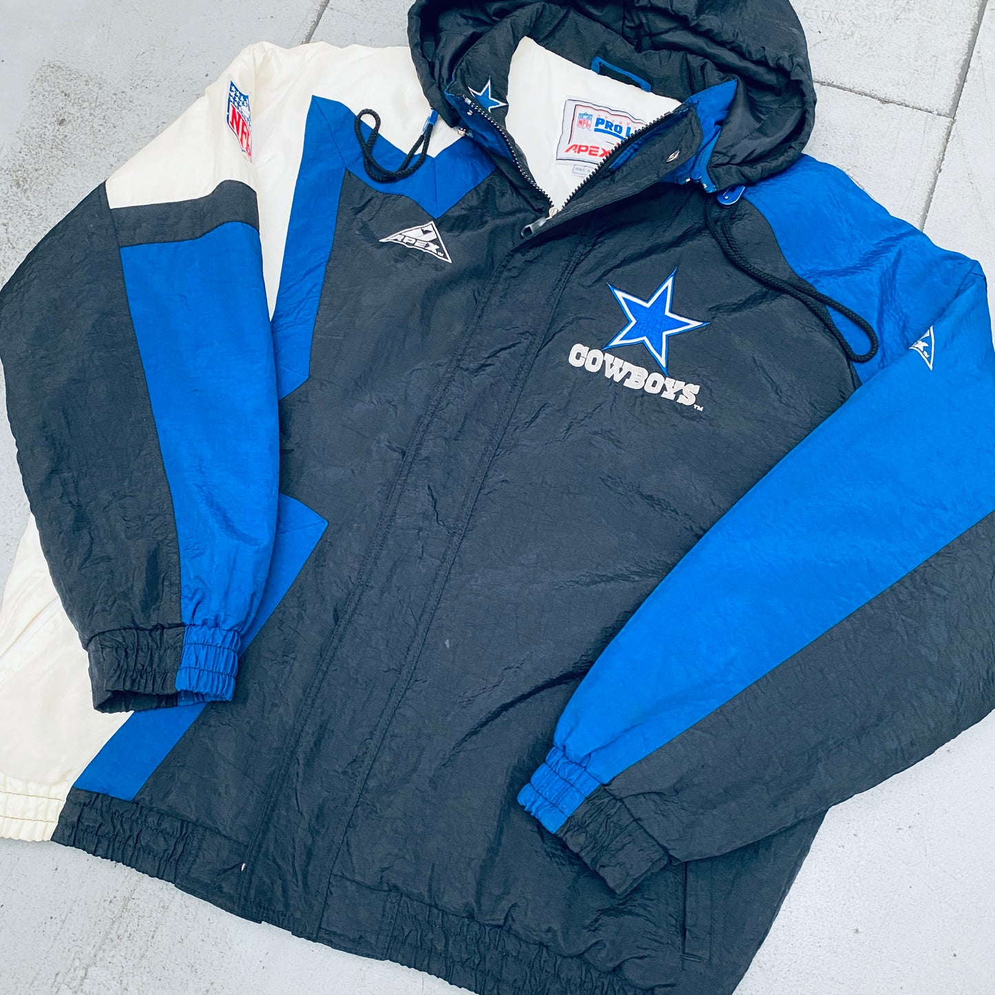 Dallas Cowboys: 1990's Apex One Fullzip Proline Jacket (XL)