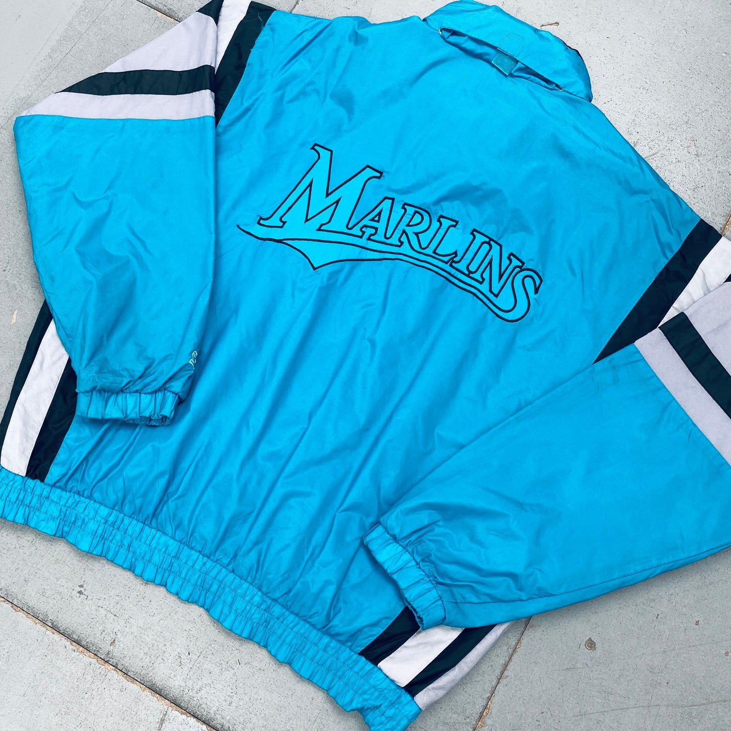 Florida Marlins: 1990's Fullzip Reverse Spellout Starter Windbreaker w/ Hood (XL)