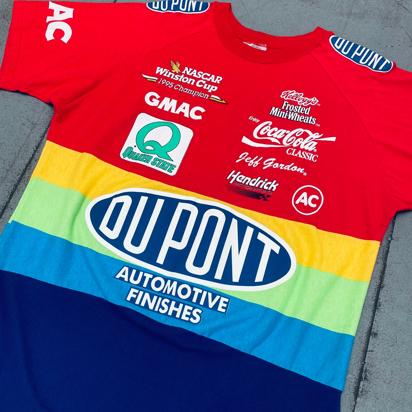 NASCAR: 1995 Chase Authentics Jeff Gordon Winston Cup Champion All Over "Rainbow" Tee (XL)