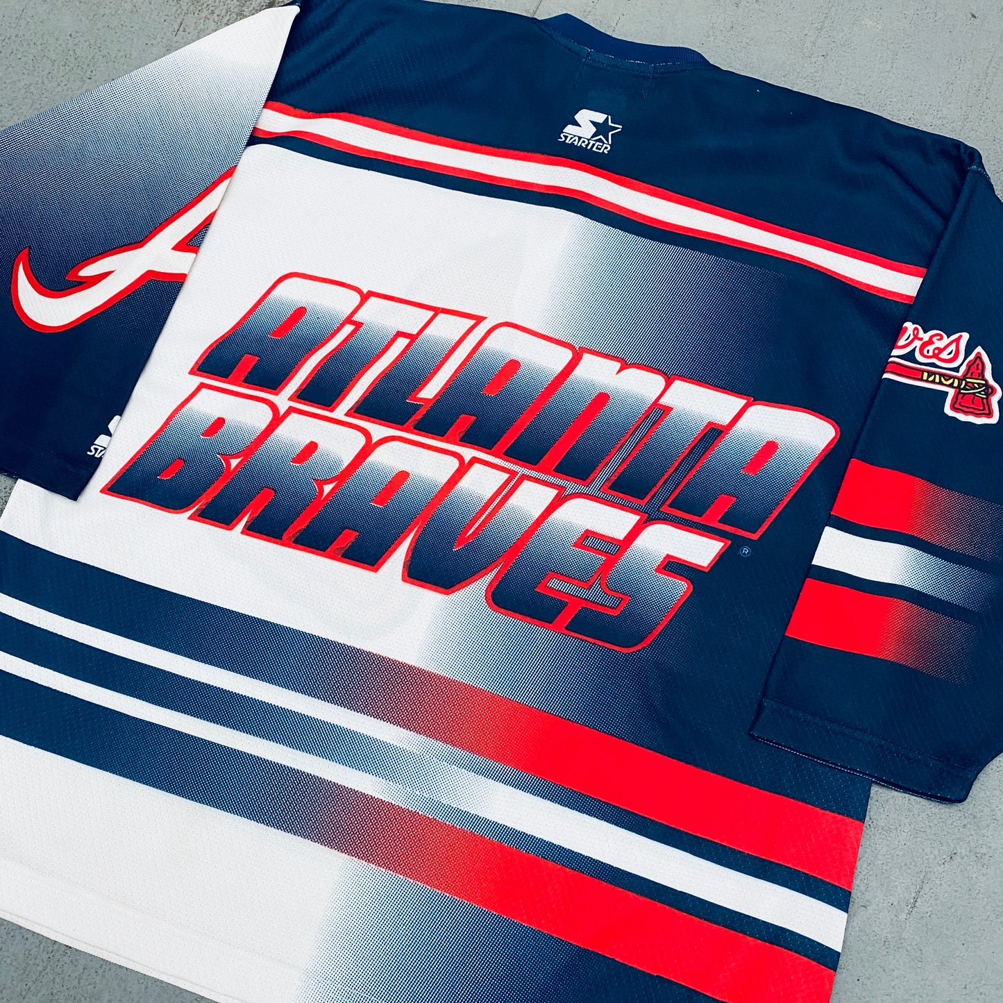 Atlanta Braves: 1990's Starter Hockey Style Jersey (M)