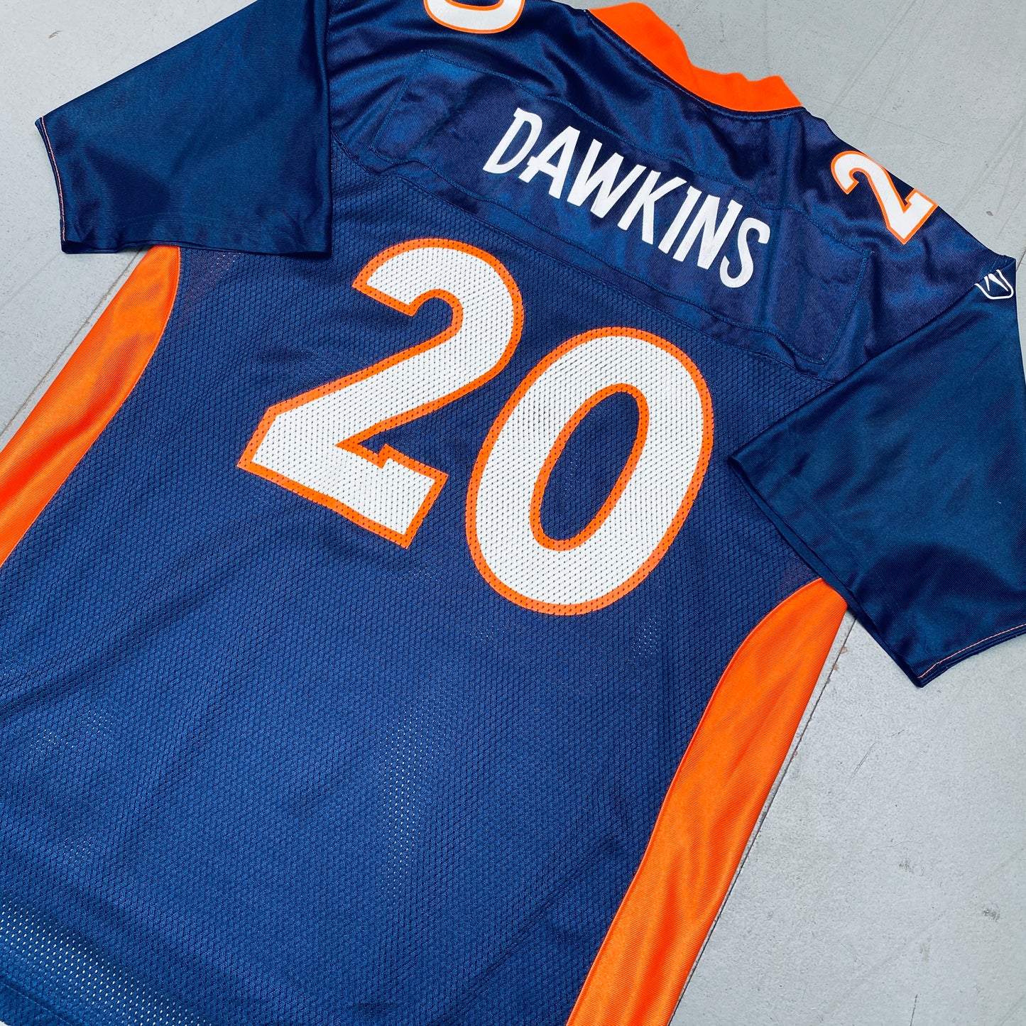 Denver Broncos: Brian Dawkins 2009/10 (L)