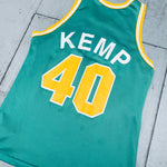 Seattle Supersonics: Shawn Kemp 1993/94 Green Champion Jersey (M)