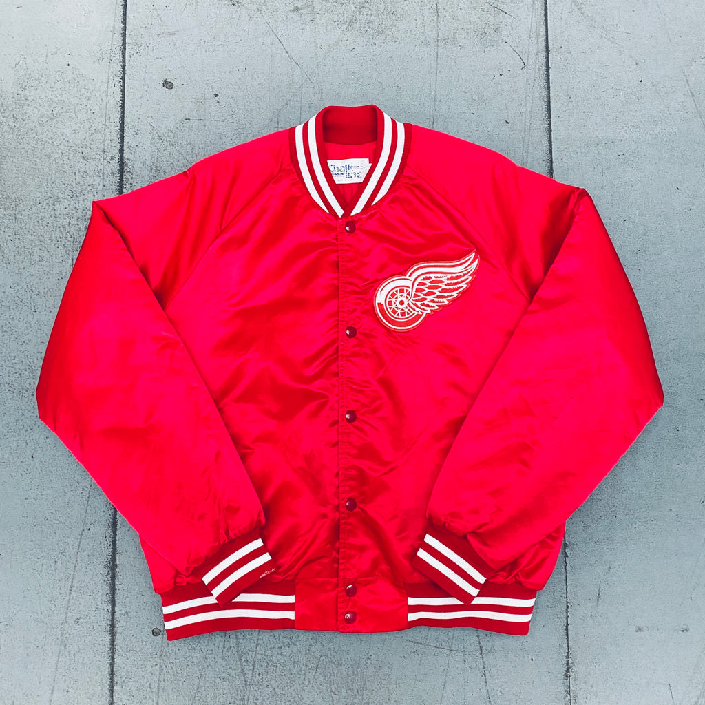 Detroit Red Wings: 1990's Chalk Line Satin Stitched Reverse 