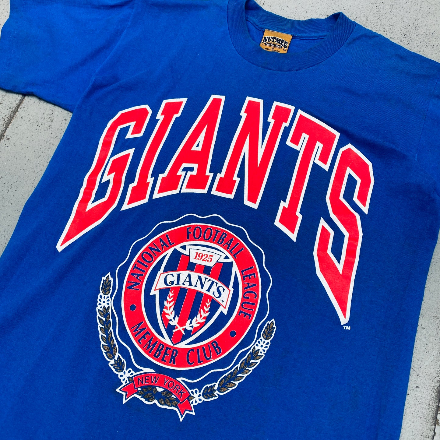 New York Giants: 1990's Nutmeg Mills Graphic Spellout Tee (M)