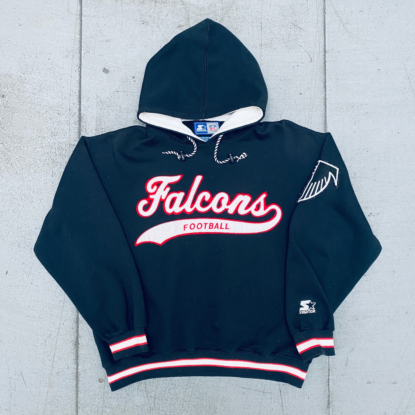 Atlanta Falcons: 1990's Stitched Script Spellout Starter Hoodie (M)