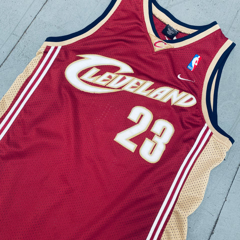 Vintage Nike Cleveland cavaliers lebron james Jersey Size youth large