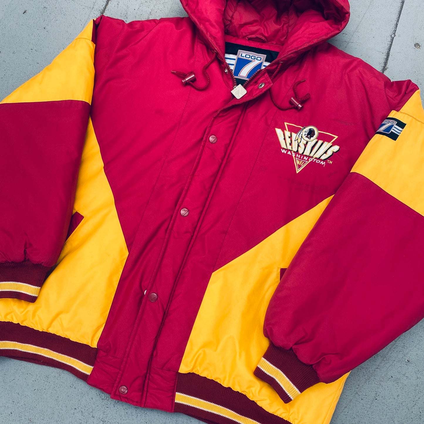 Washington Redskins: 1990's Logo 7 Fullzip Jacket (XL)