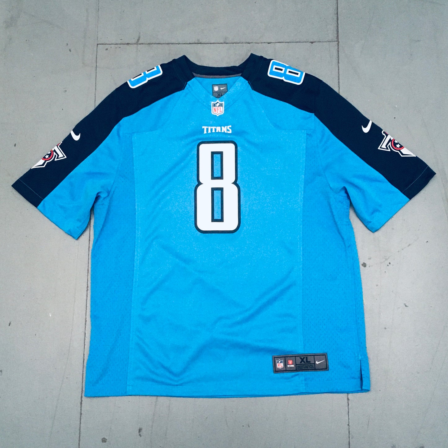 Tennessee Titans: Marcus Mariota 2015/16 Rookie (XL)