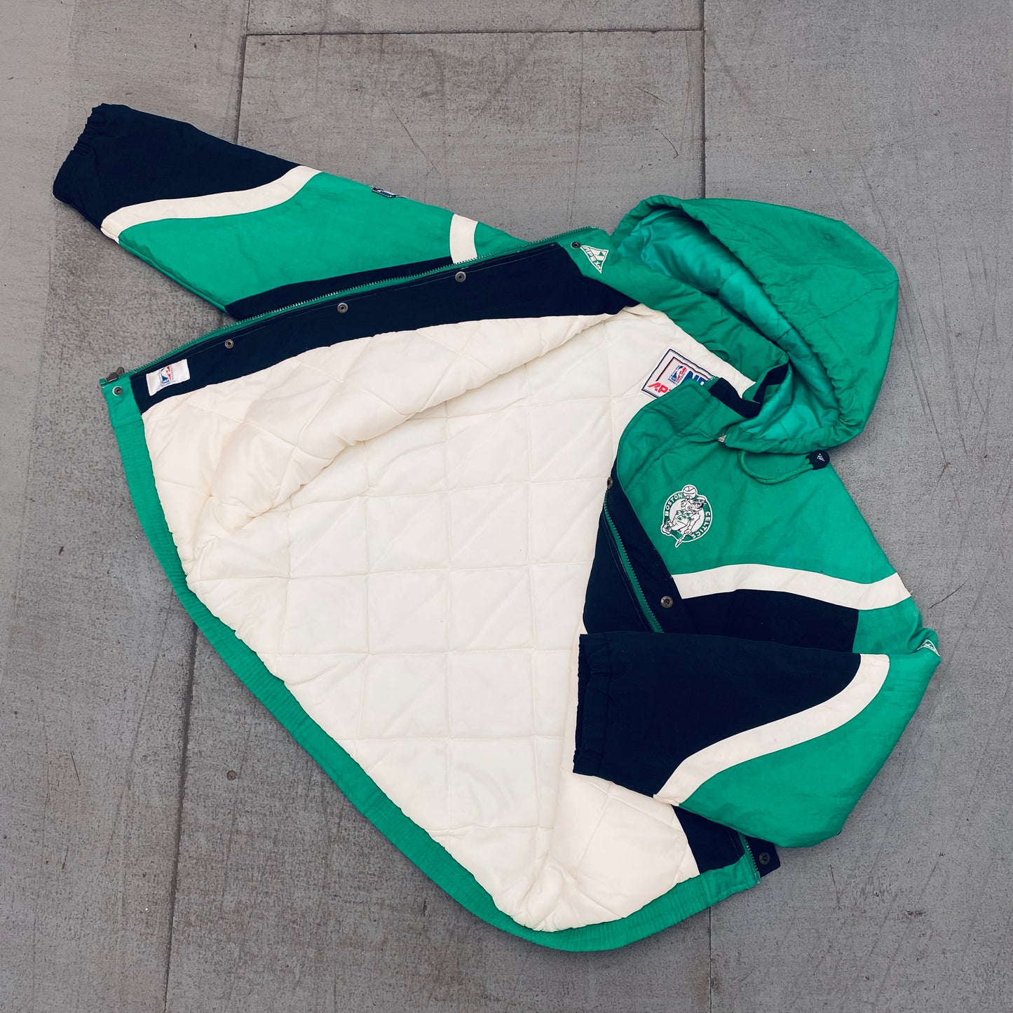 Boston Celtics: 1990's Apex One "Ice Cream Man" Wave Fullzip Jacket (S)