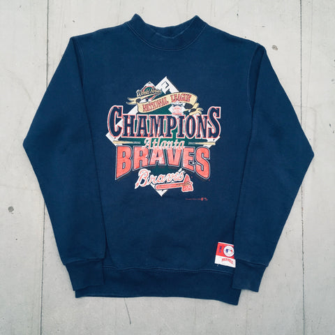 Best Laces Out - • Used • Vintage MLB Atlanta Braves Satin Starter