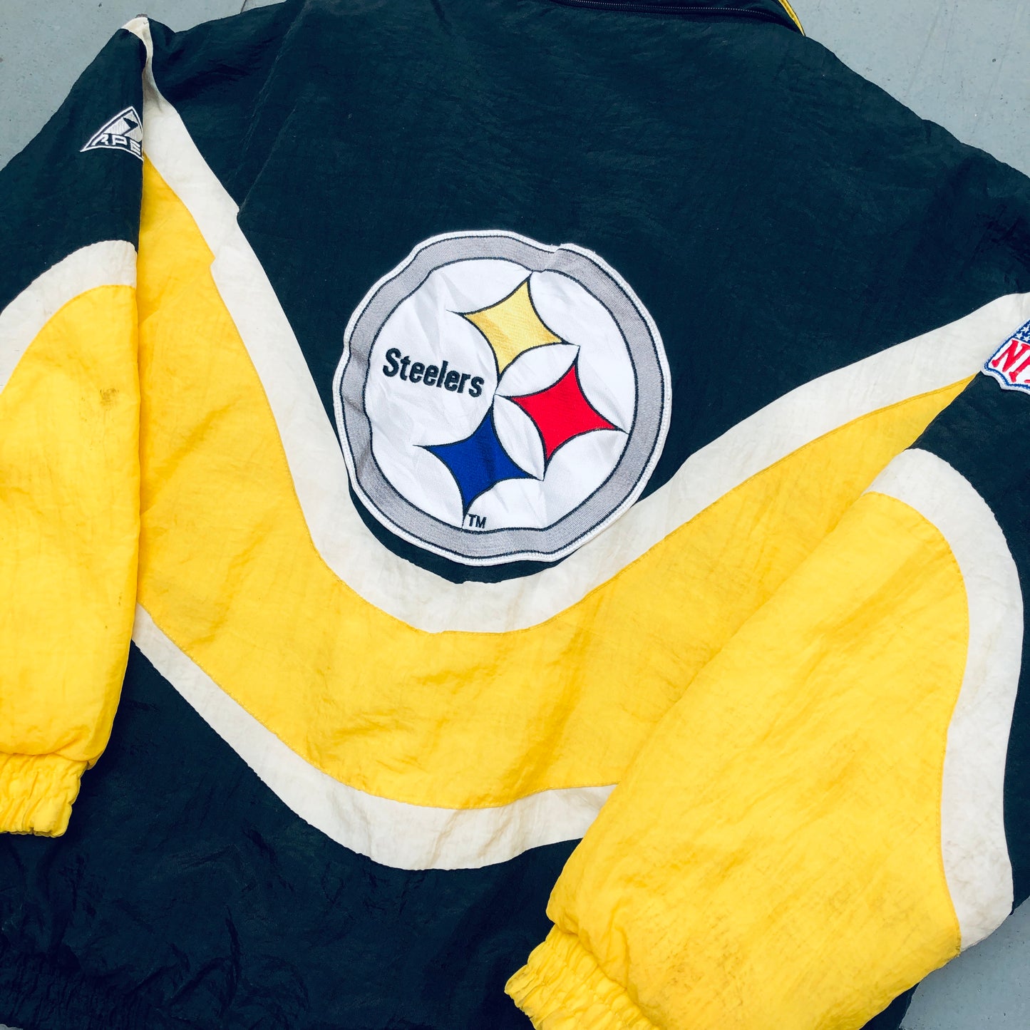 Pittsburgh Steelers: 1990's Apex One "Ice Cream Man" Wave Fullzip Proline Jacket (L)