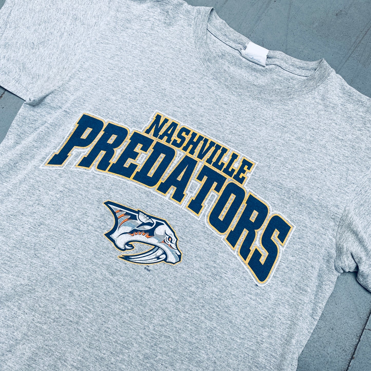 Nashville Predators: 1998 Graphic Spellout Tee (M)