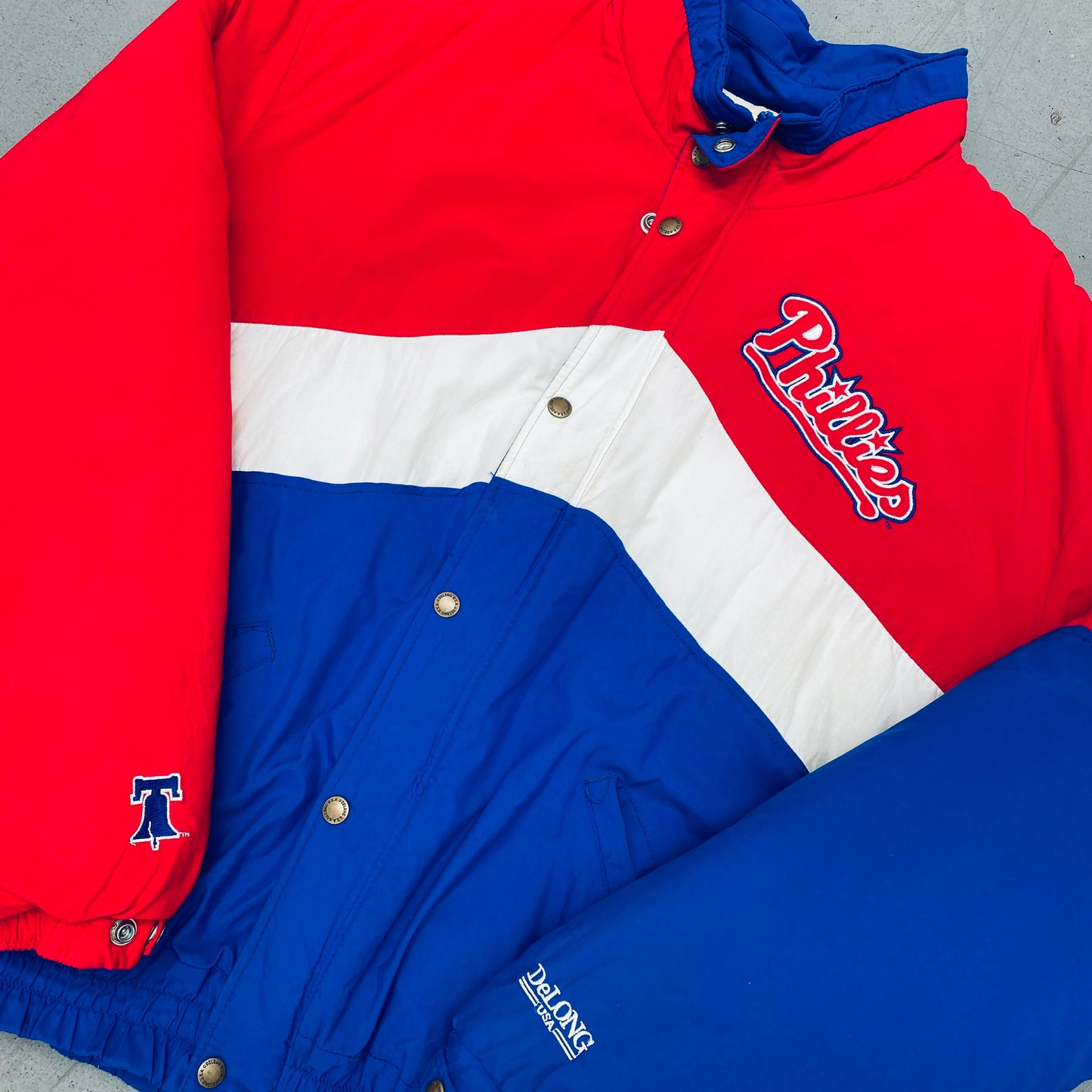 Philadelphia Phillies: 1990's DeLong Fullzip Jacket (XL)