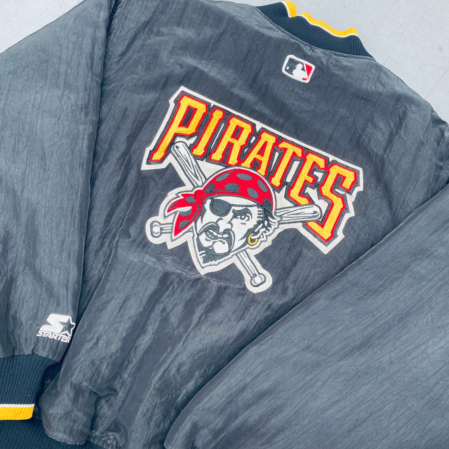 Pittsburgh Pirates: 1990's Diamond Collection Starter Bomber Jacket (L)