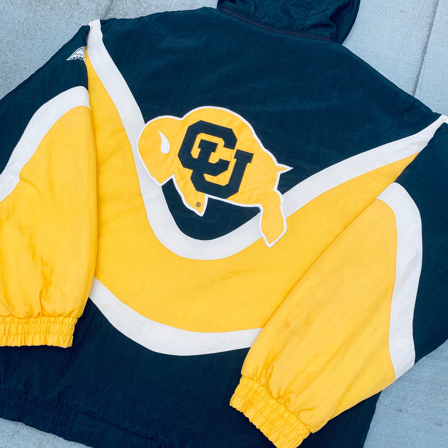 Colorado Buffaloes: 1990's Apex One "Ice Cream Man" Wave Fullzip Jacket (L)