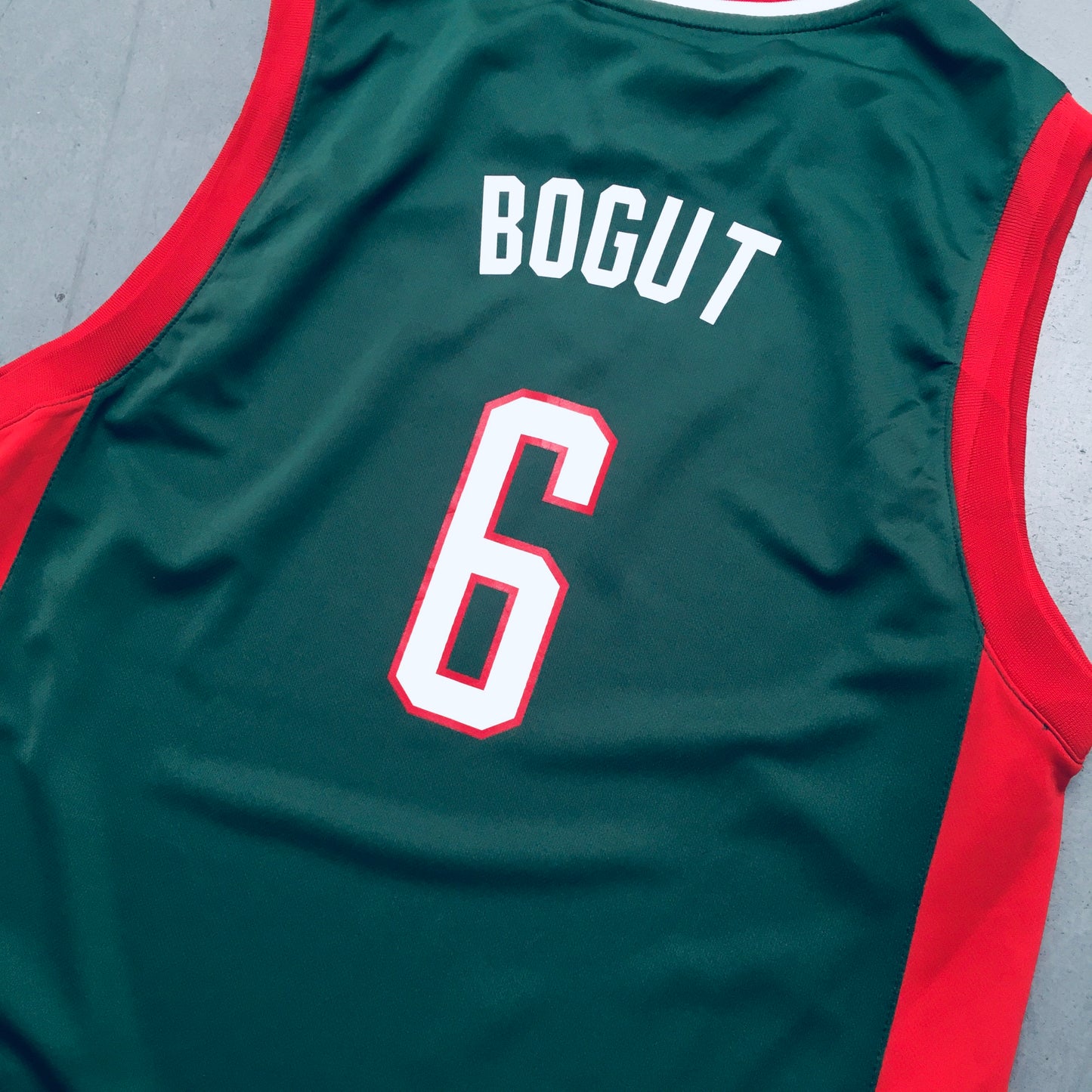 Milwaukee Bucks: Andrew Bogut 2006/07 Green Adidas Jersey (S/M)