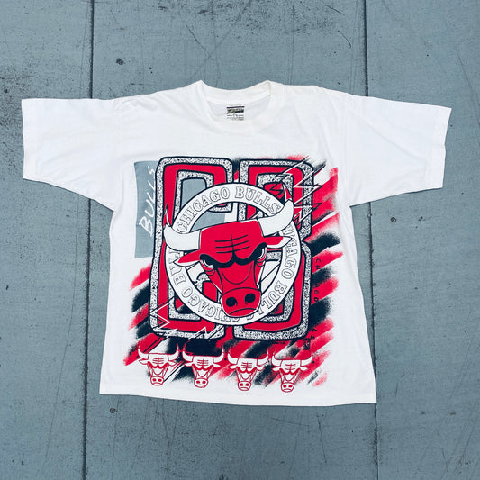 Chicago Bulls: 1990's Magic Johnson T's Graphic Tee (M)