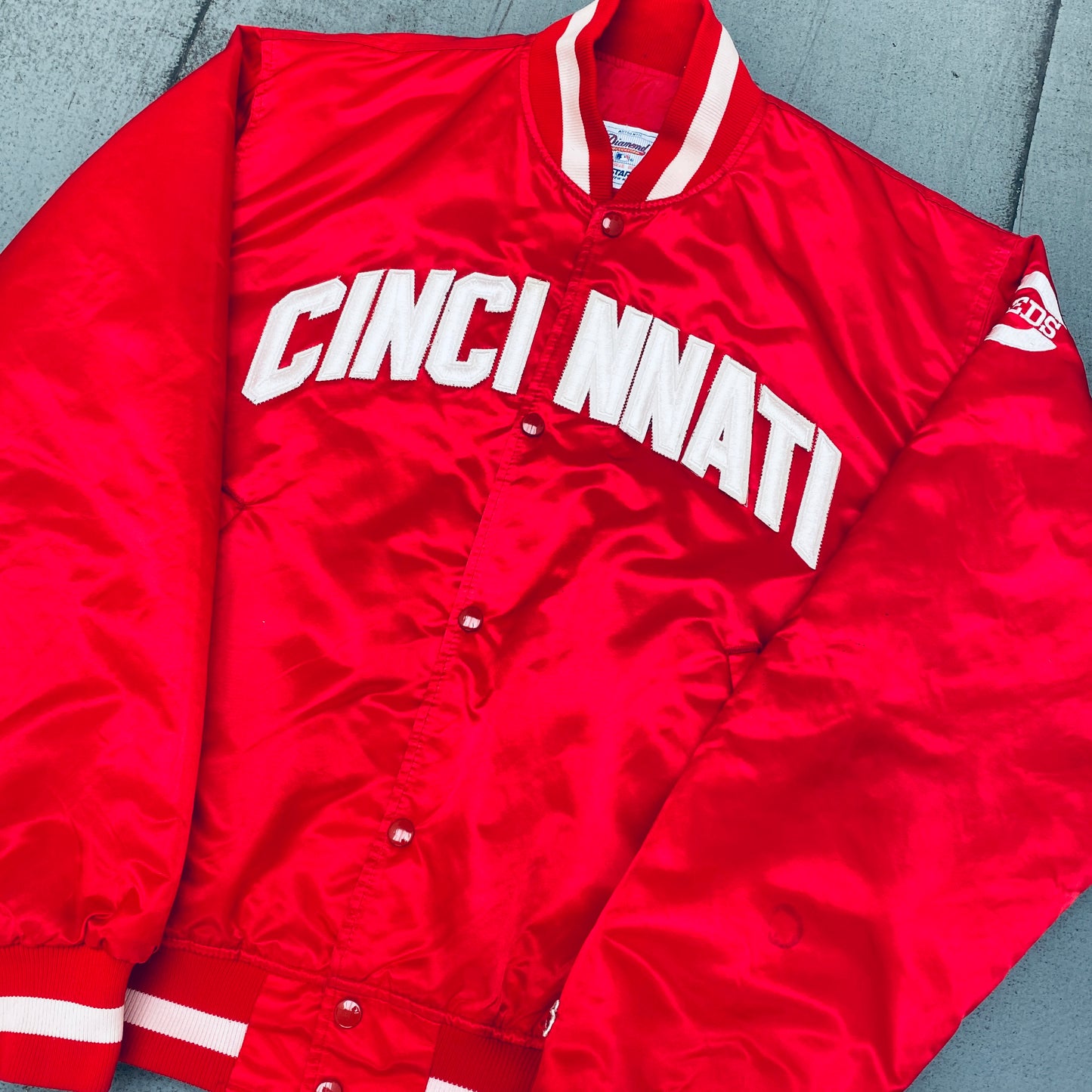 Cincinnati Reds: 1980's Satin Diamond Collection Starter Bomber Jacket (XL)