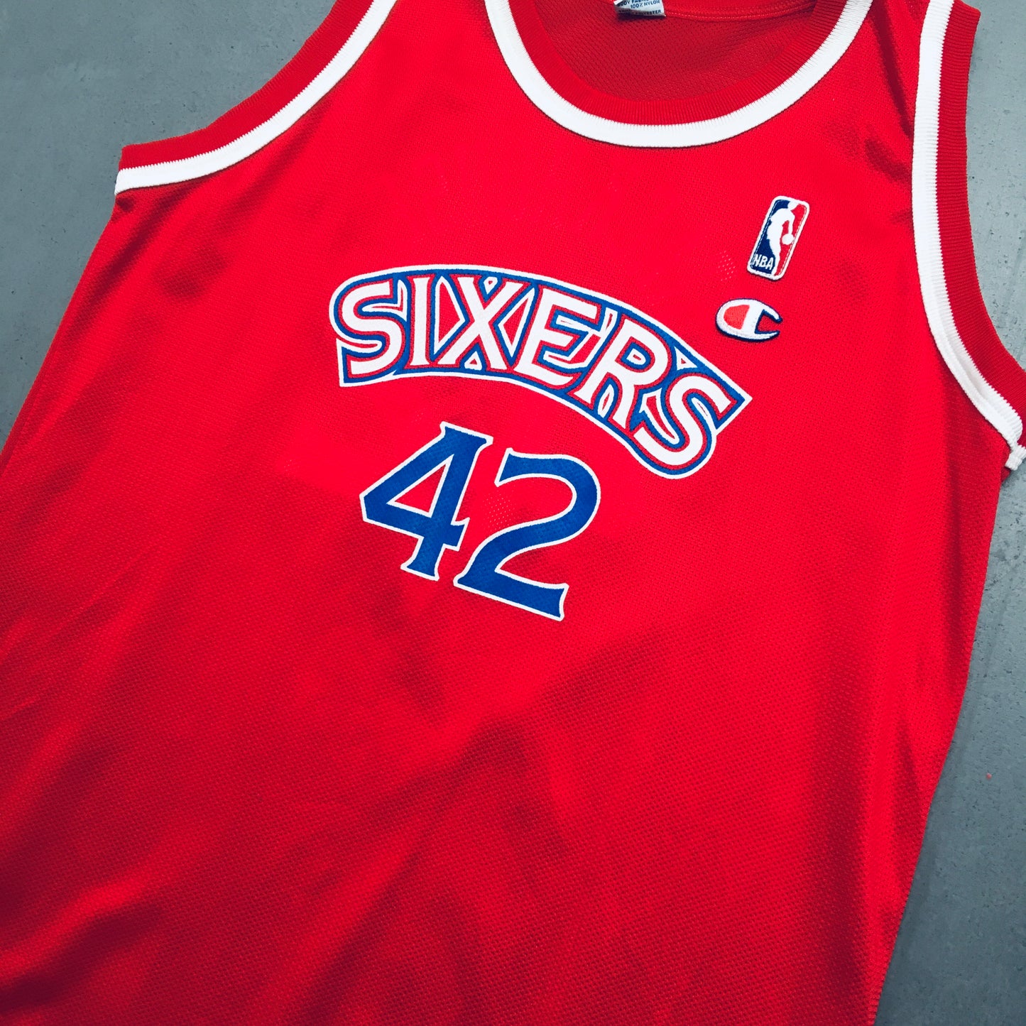 Philadelphia 76ers: Jerry Stackhouse Rookie 1995/96 Red Champion Jersey (S)