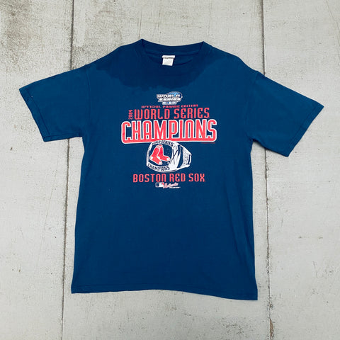Boston Red Sox: 2004 World Series Champions Official Parade Edition Tee (M/L)