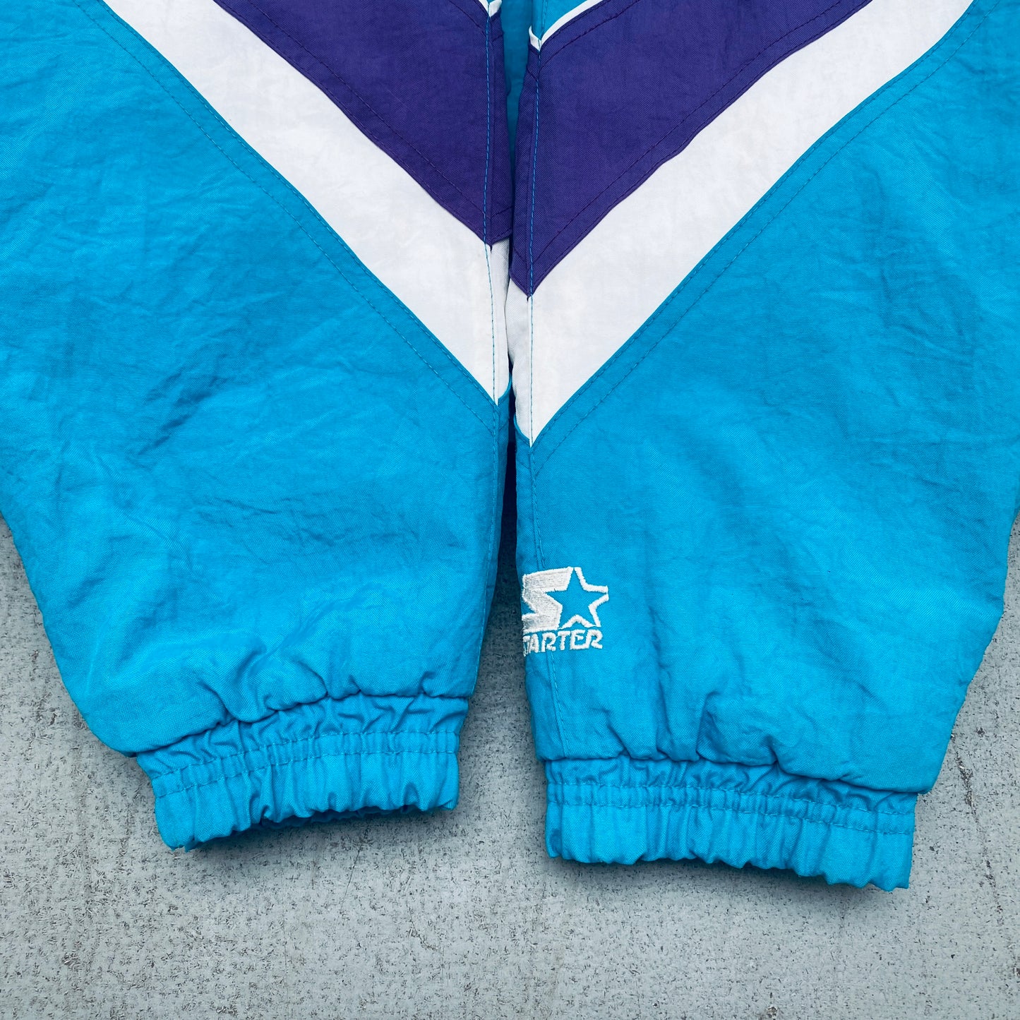 Charlotte Hornets: 1990's Fullzip Starter Chevron Jacket (S/M)