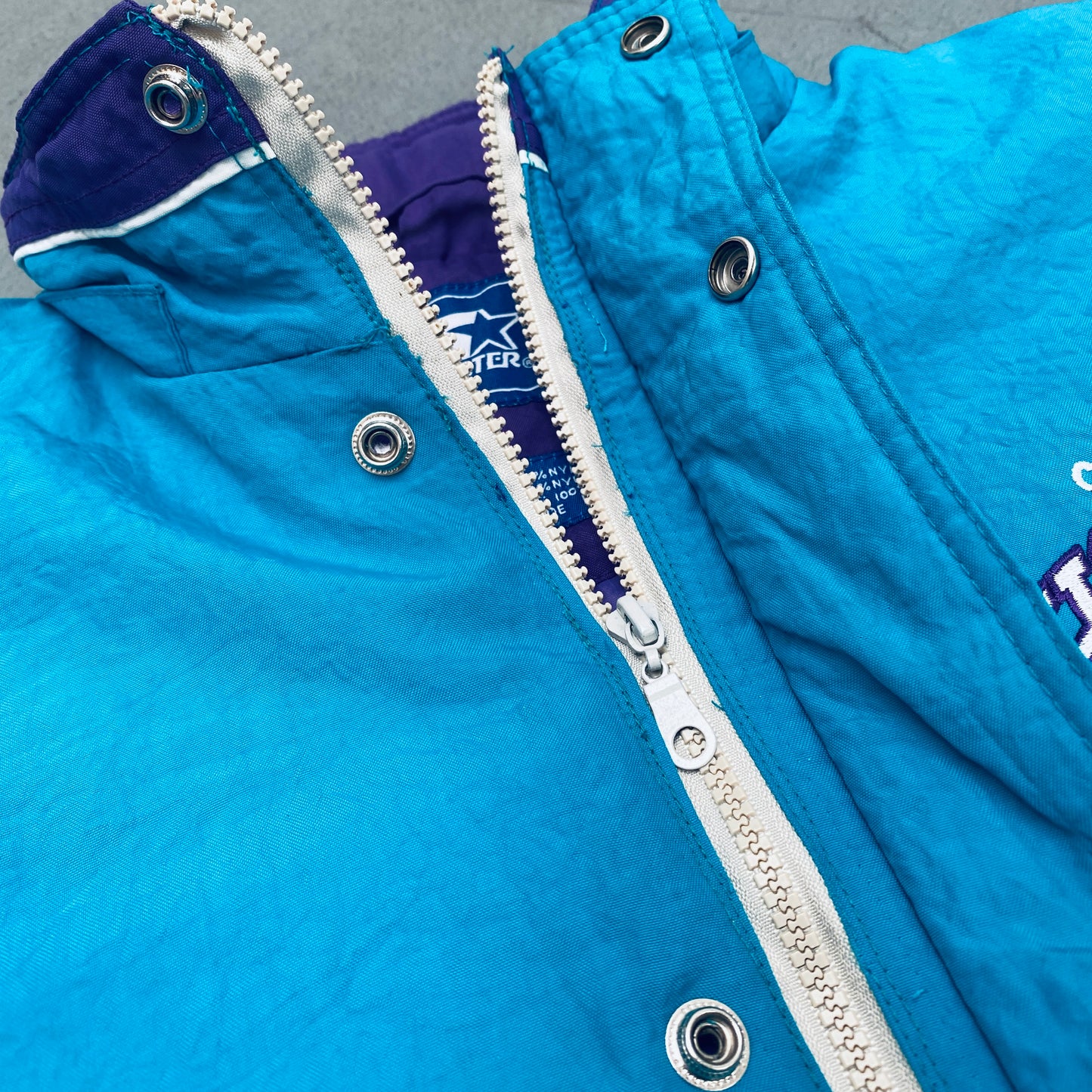 Charlotte Hornets: 1990's Fullzip Starter Chevron Jacket (S/M)