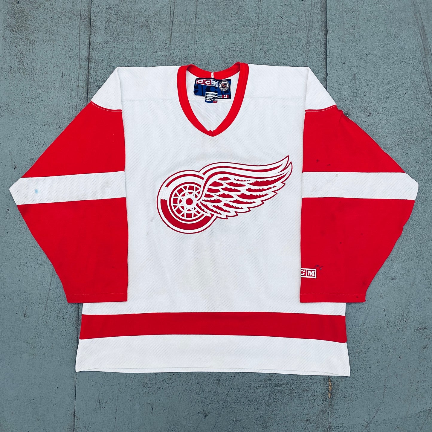 Detroit Red Wings: 1997 CCM Jersey (L)