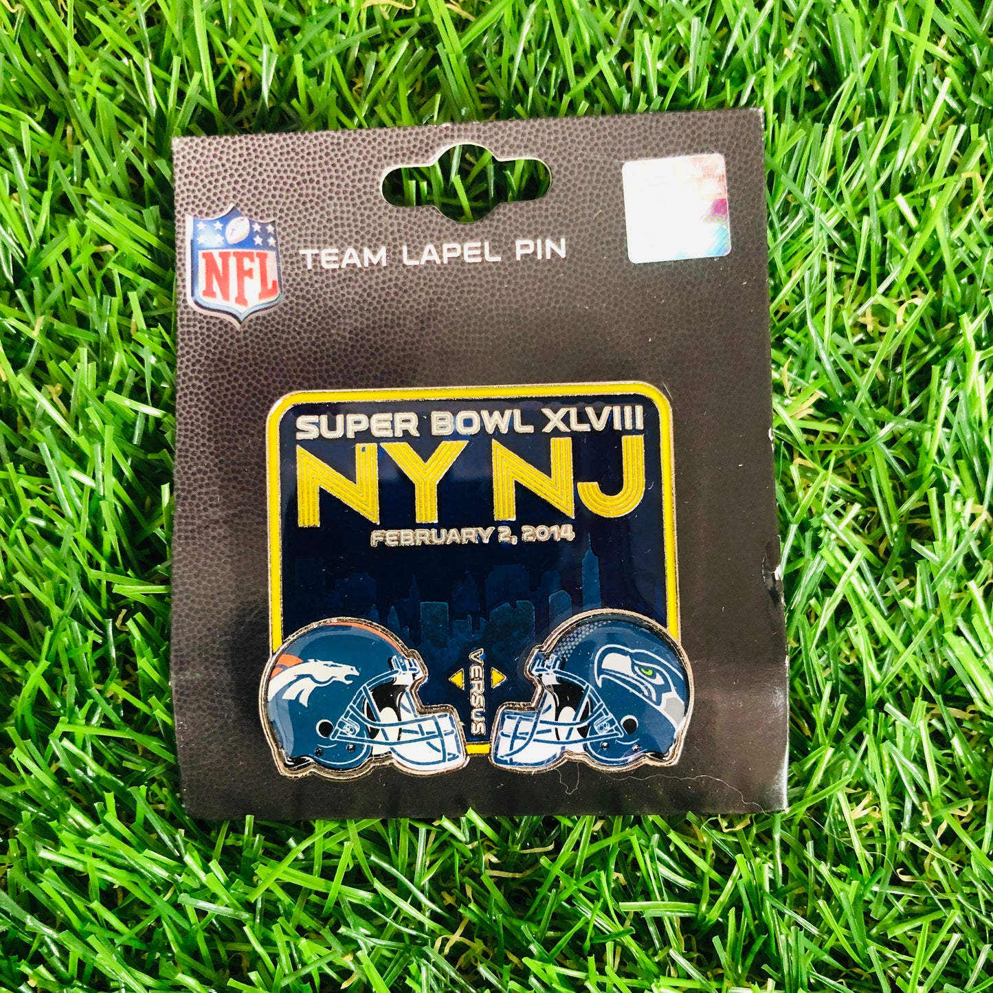 Seattle Seahawks: Super Bowl XLVIII "NY/NJ" Commemorative Pin