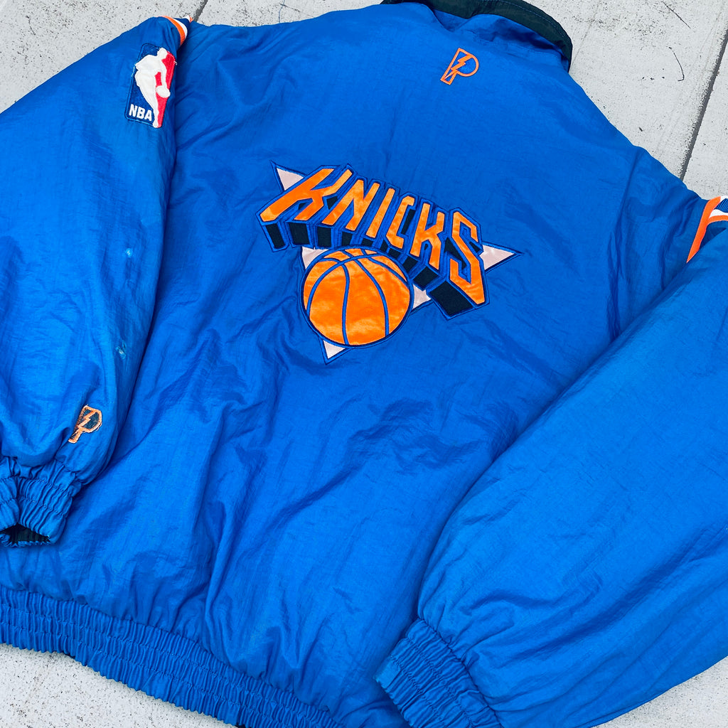 VTG Pro Player New York Knicks Jacket Size XL NBA Black Coat Flaws