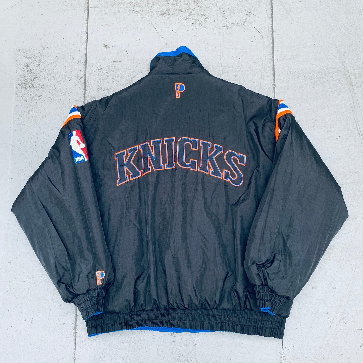 New York Knicks: 1990's Pro Player Reversible Fullzip Jacket (XL/XXL)