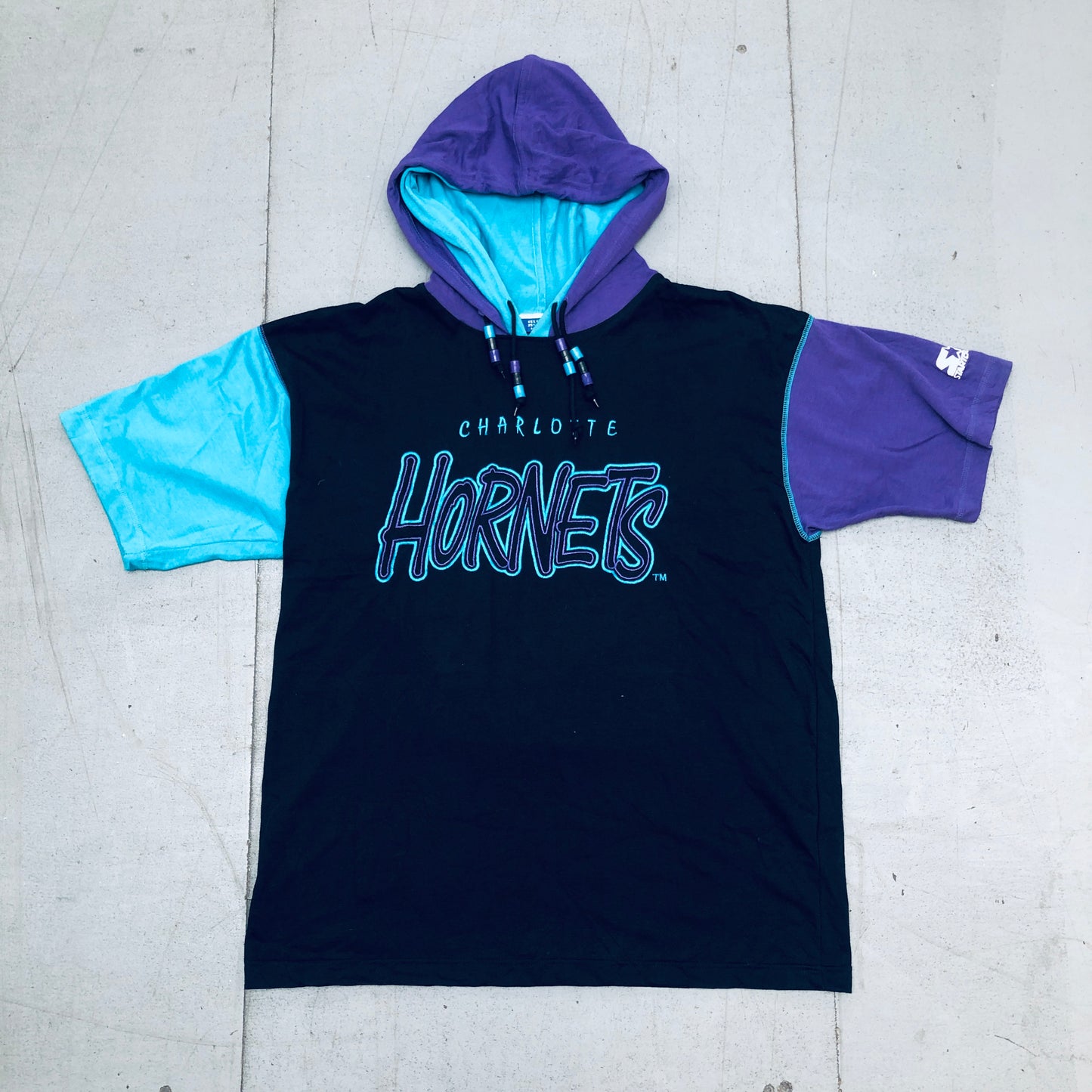 Charlotte Hornets: 1990's Graffiti Spellout Double Hooded Starter Tee (L/XL)