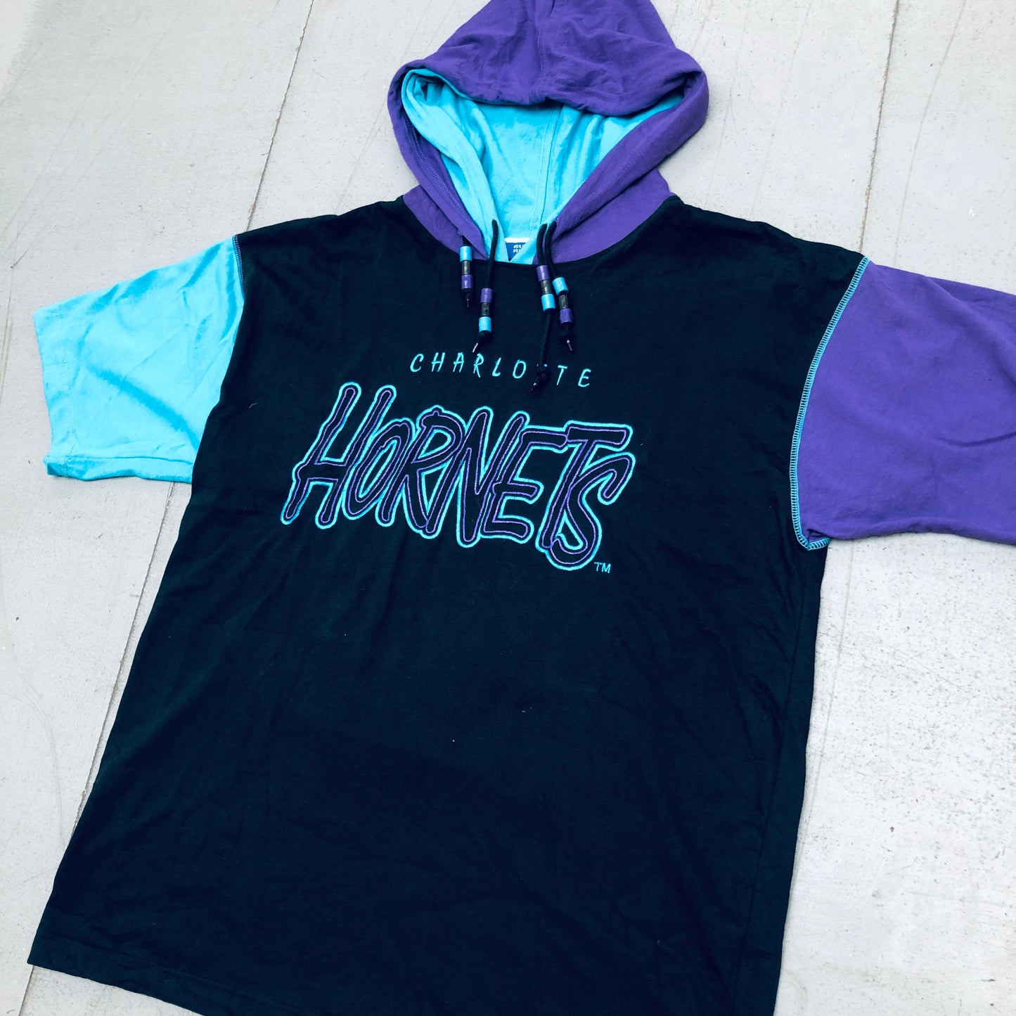 Charlotte Hornets: 1990's Graffiti Spellout Double Hooded Starter Tee (L/XL)