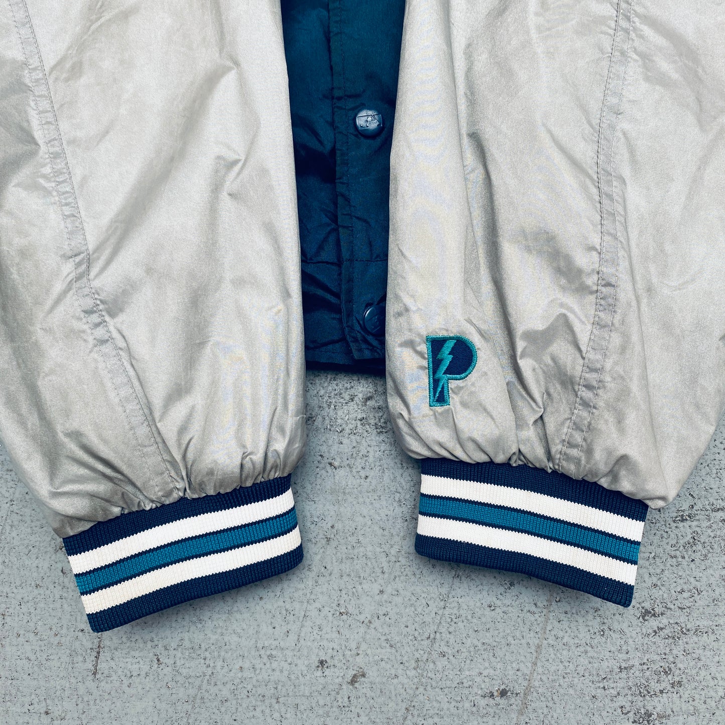 Seattle Mariners: 1990's Pro Player Lightweight Dugout Bomber Jacket (XXL)